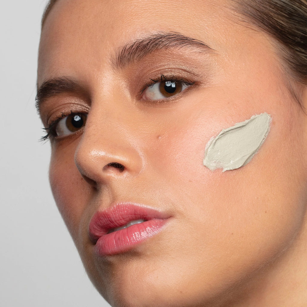 Antipodes Halo Brightening Mud Mask